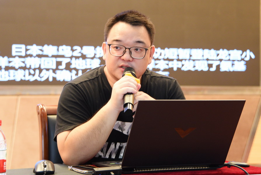 2022年09月23日 受邀赴乐清育英寄宿学校小学分校开展天文科普讲座